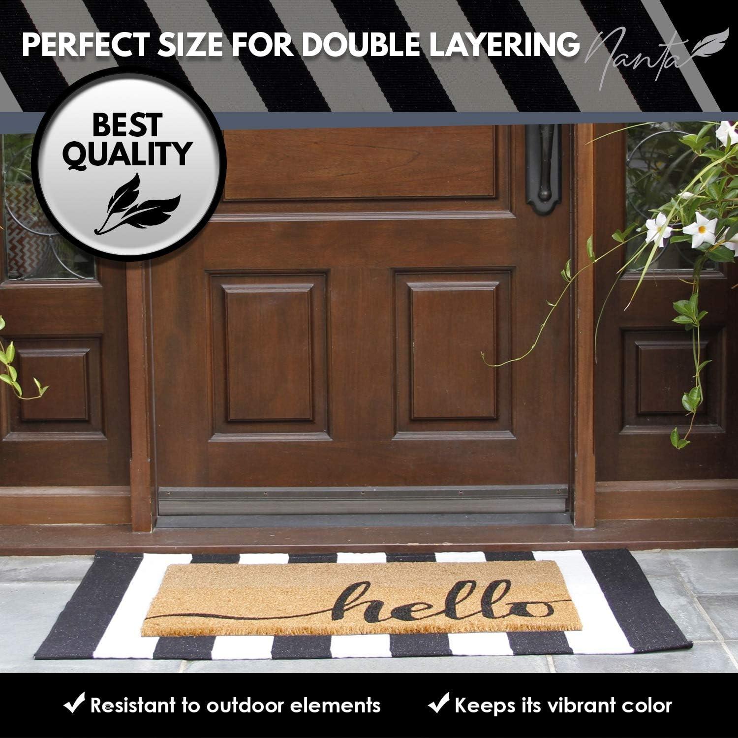 Why We Love the NANTA​ Black ⁢& White Striped Rug for Every Space