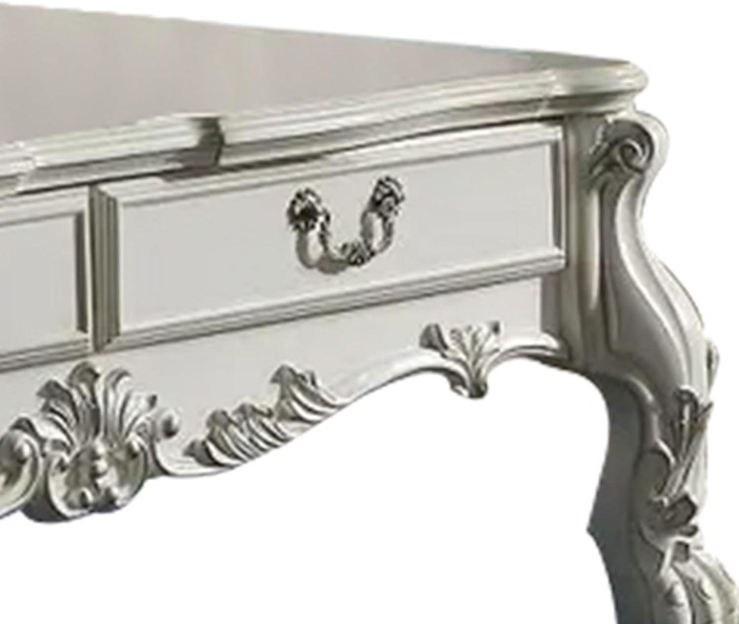 Why We Love the Benjara Ally Aspen Coffee Table's Classic⁣ Charm