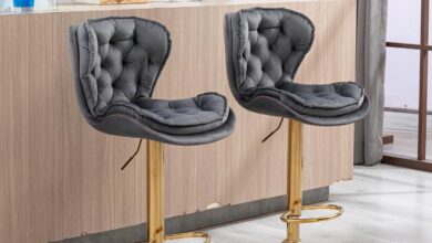 Our Honest Take on AmoUnico’s Adjustable Swivel Counter Stools