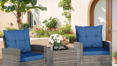 Our Honest Take on the Vongrasig 3-Piece Blue Patio Bistro Set