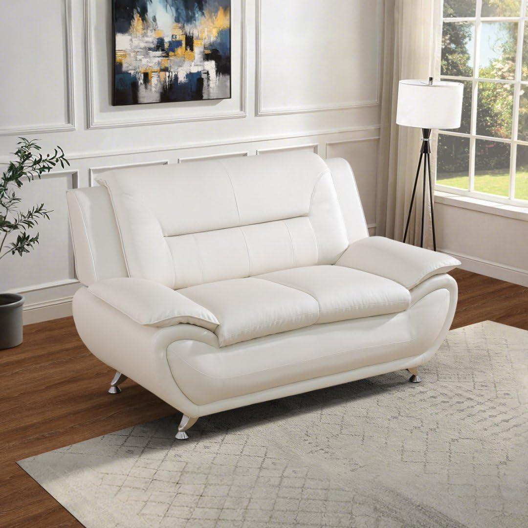 Our Take on the Cream ⁣White Leather Sofa Set: Stylish & Practical