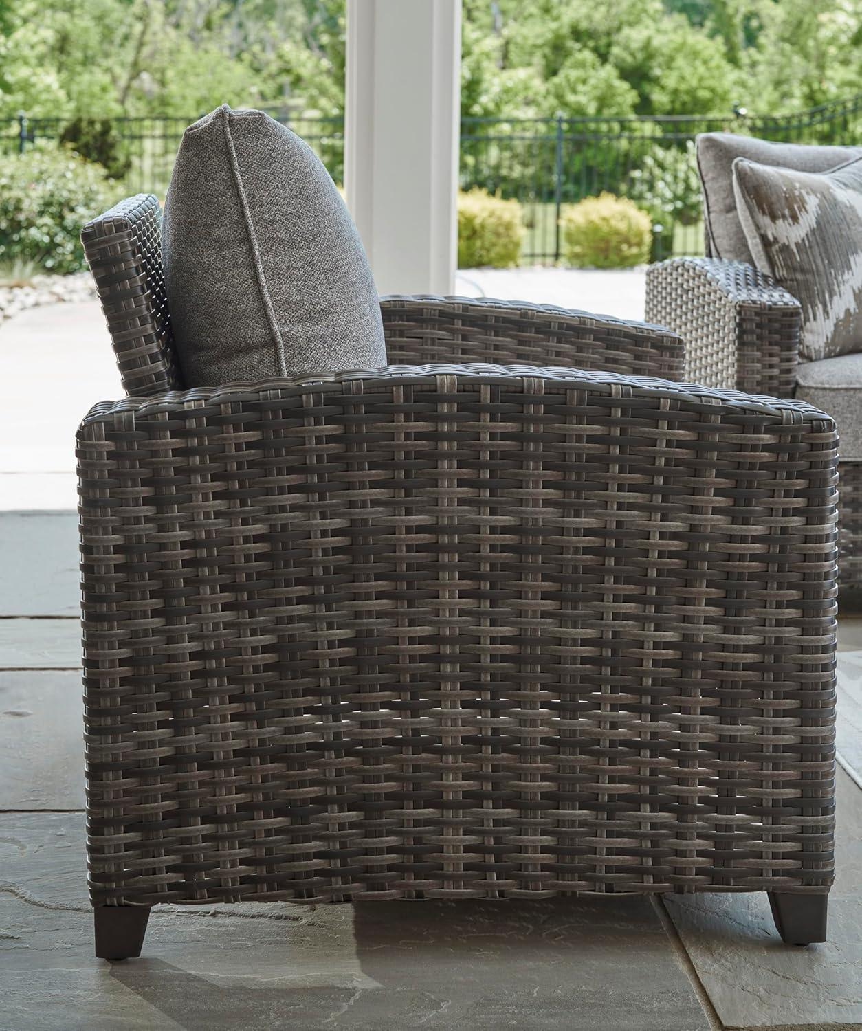 Our Take on Ashley's Oasis Court: Stylish,‍ Durable Outdoor Comfort