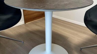 Our Honest Take on the No-Brand boconcept Dining Table