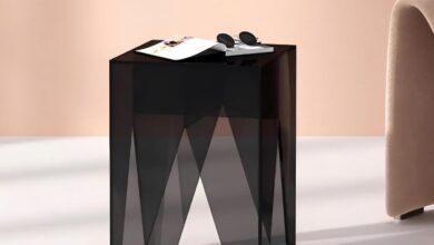 Our Take on the Clear Acrylic Side Table: Sleek, Sturdy, and Stylish
