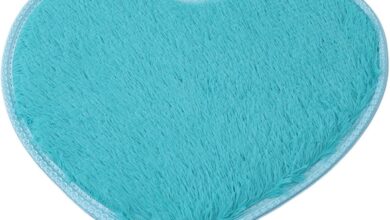 Our Cozy Take on the Sevenfly Heart-Shaped Faux Sheepskin Rug