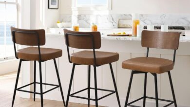 Our Take on Swivel Bar Stools: Stylish Comfort for Any Kitchen
