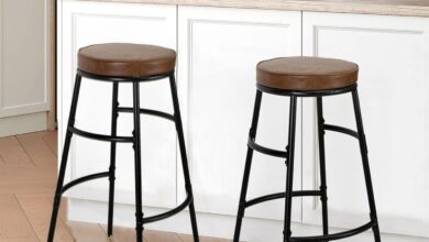 Our Review: Stylish & Sturdy PU Leather Bar Stools for Any Space