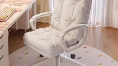 Finding Balance: Our Review of the Stylish Adjustable Executive Chair