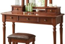 Elevate Entryway Style And Storage With A Vintage Solid Wood Coat Rack