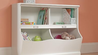 Maximizing Space With A Stylish White Bookcase And Footboard Combo