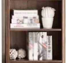 Finding The Perfect Blend Of Style And Function With The Guernsey Oak Bookshelf