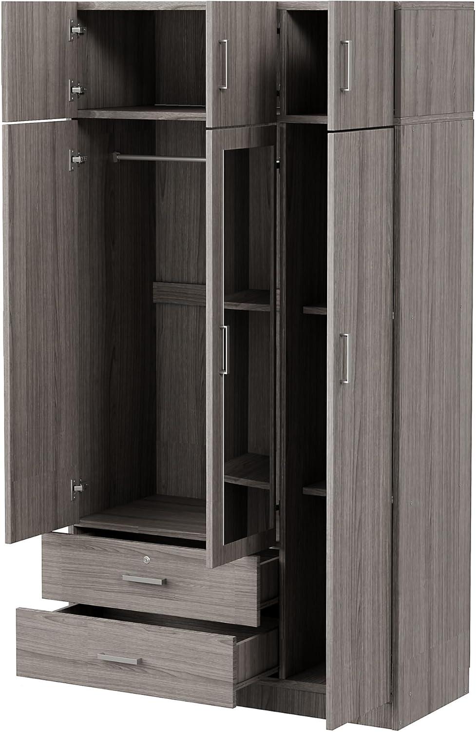 Maximizing Bedroom Storage with a Sleek 3-Door Wardrobe⁤ & ‌Mirror