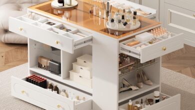 Walk In Closet Island With 6 Drawers How It Fits Your Room